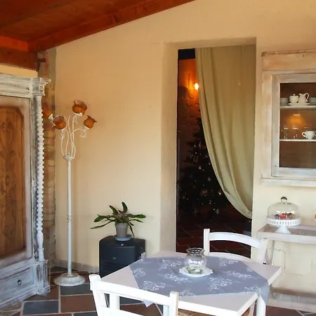 فندق مبيت وإفطار Club Collina Di Gioia مونكالفو